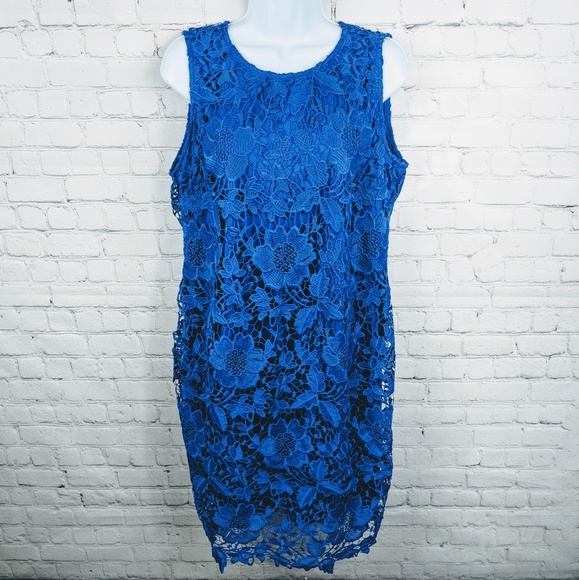 Trulli Dresses & Skirts - Trulli Women's Lace Dress